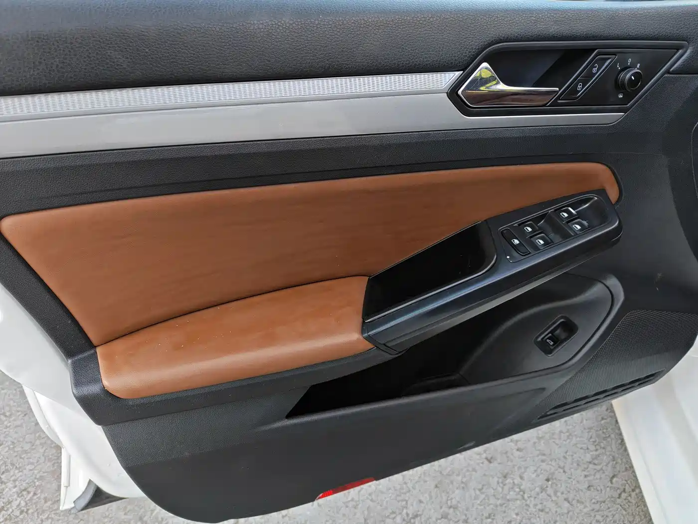 Volkswagen Lamando 2017 230TSI DSG Trend Edition фото 11