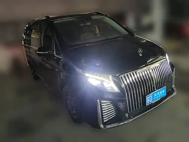 Mercedes-Benz V-Class 2022 V 260 L Long Wheelbase Prestige Edition — фото 3