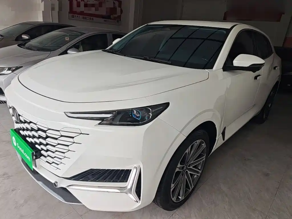 Changan UNI-K 2023 2024 2.0T FWD Global Edition