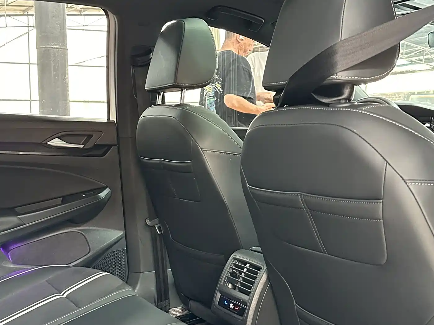 Volkswagen Golf 2021 280TSI DSG R-Line фото 15