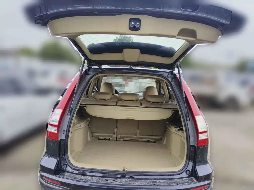 Фото 5 - Honda CR-V