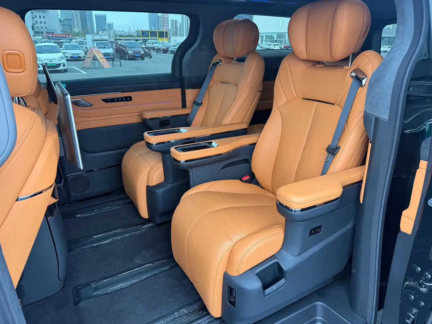 GEELY GALAXY WING TRUE L380