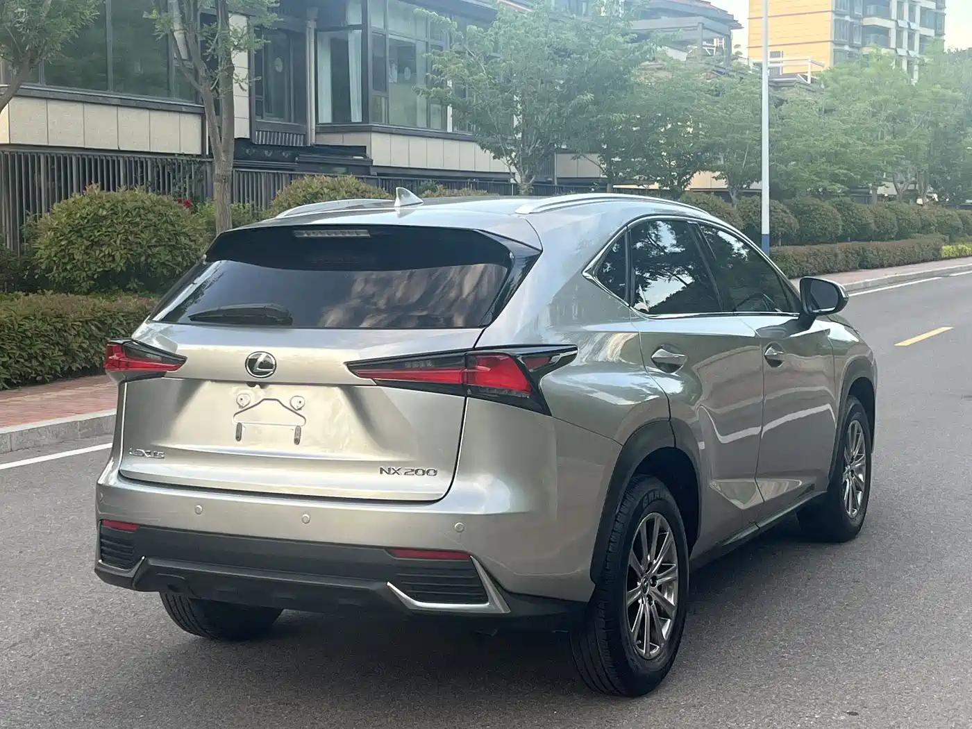 Lexus NX 2020 200 AWD F Sport China VI фото 8