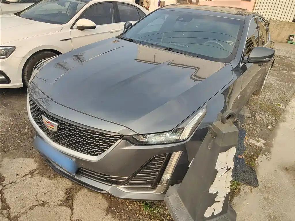 Cadillac CT5 2020 28T Fashion Model