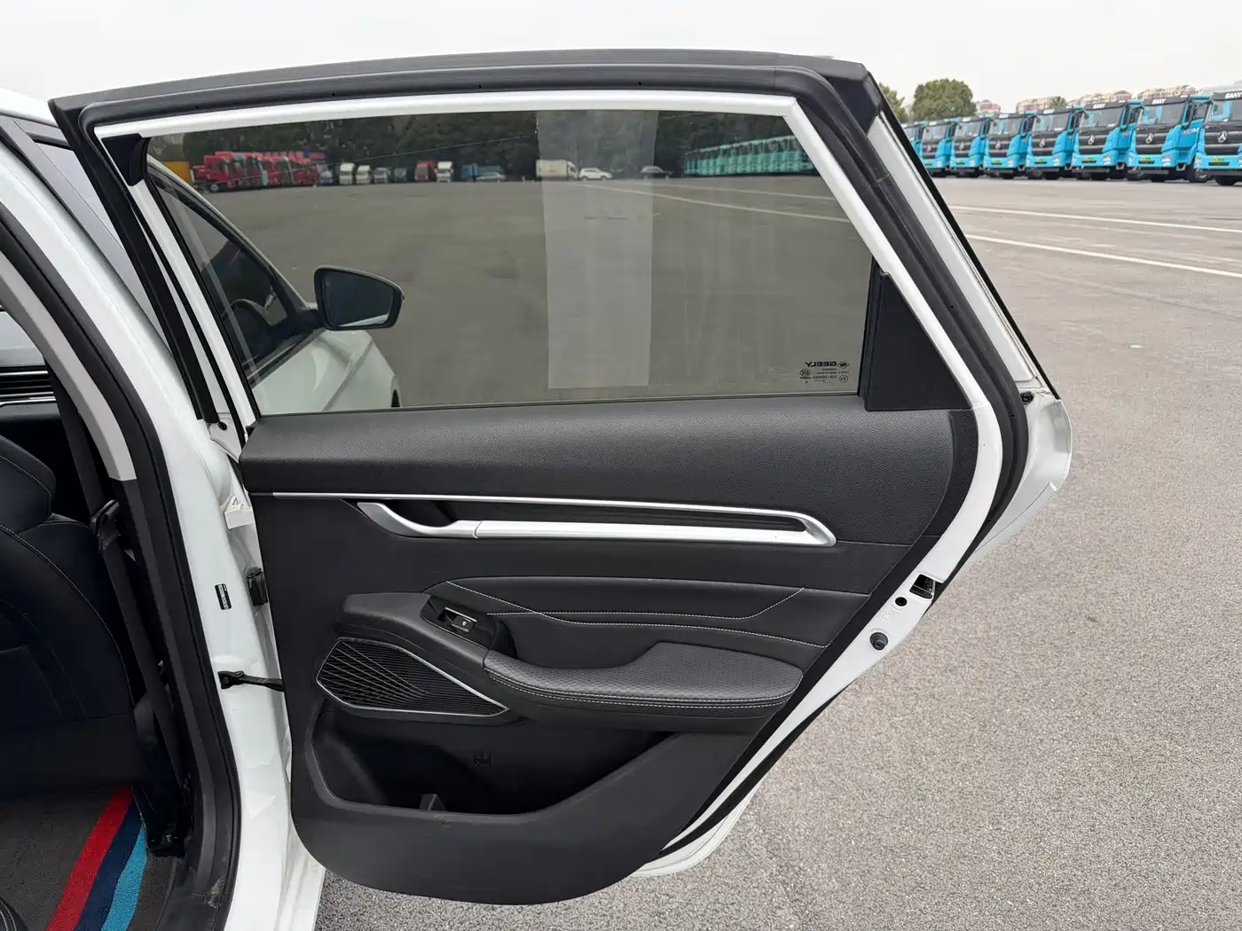 GEELY AUTOMOBILE EMGRAND