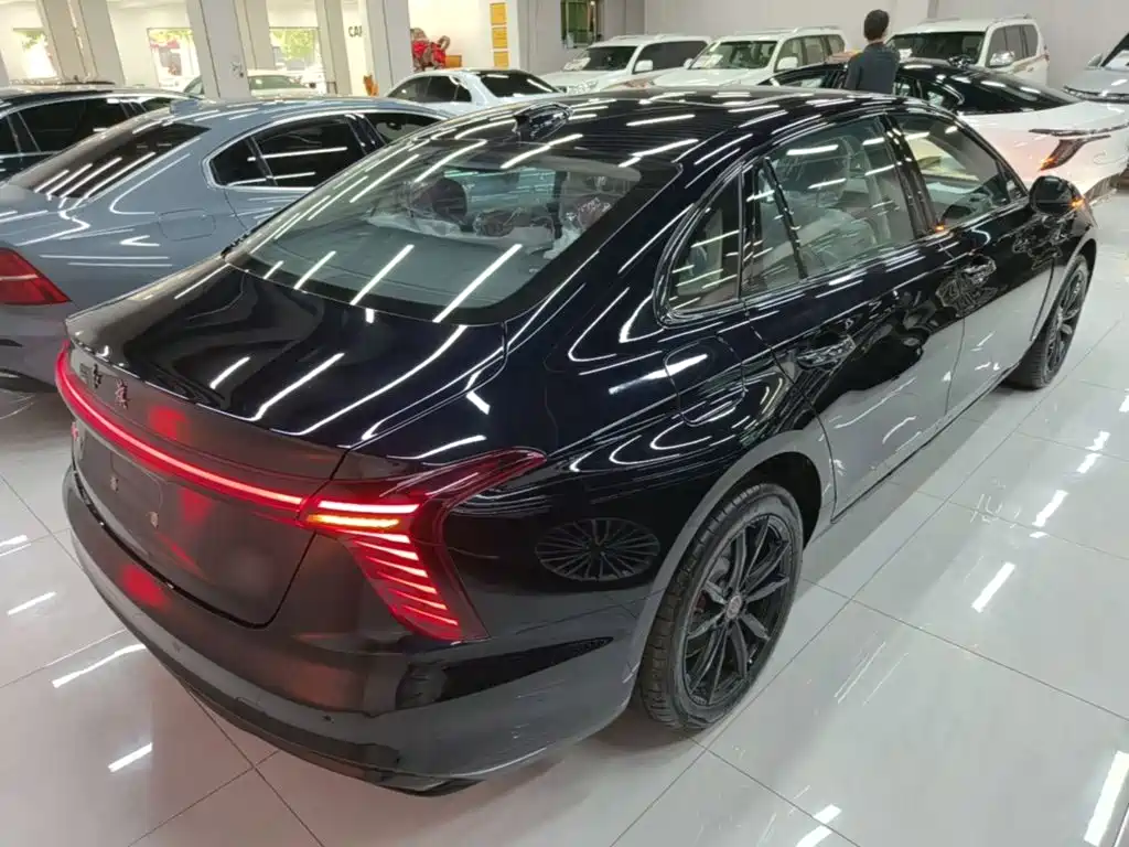 Hongqi H5 2026 2025 2.0T Automatic Mystic Shadow 2 Million Edition