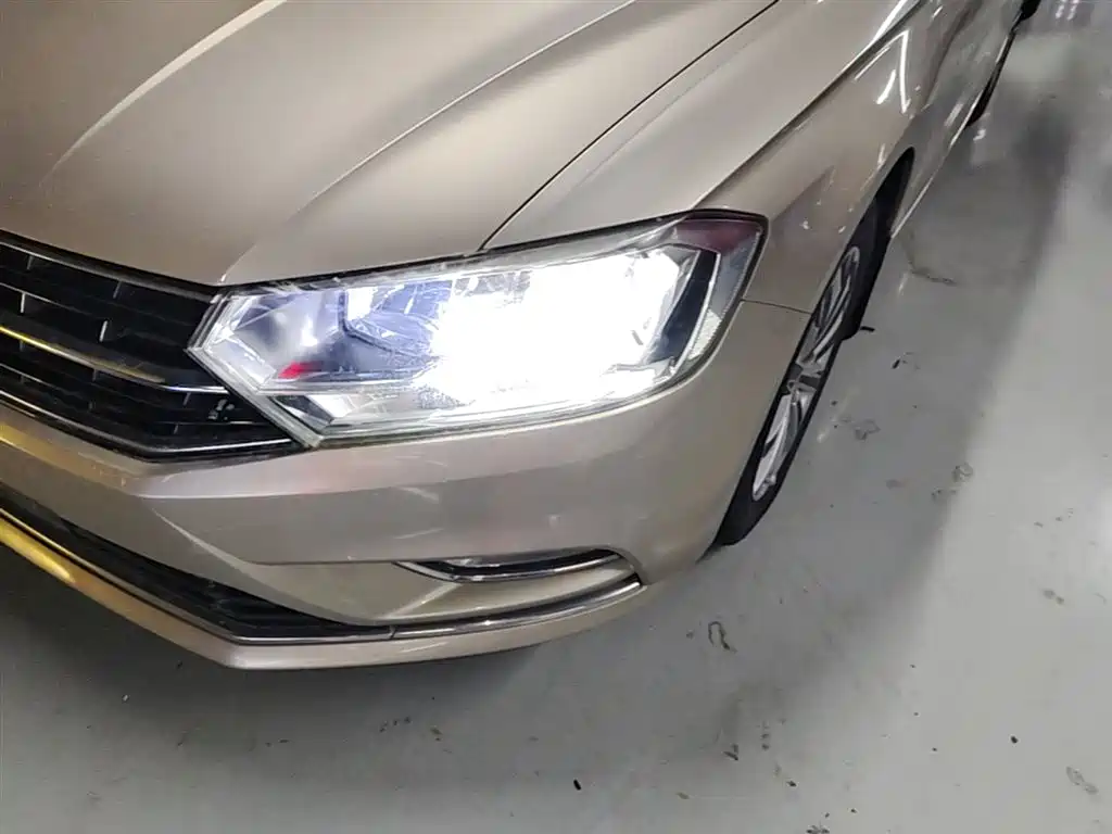 Volkswagen Bora 2017 1.6L Automatic Comfort фото 24