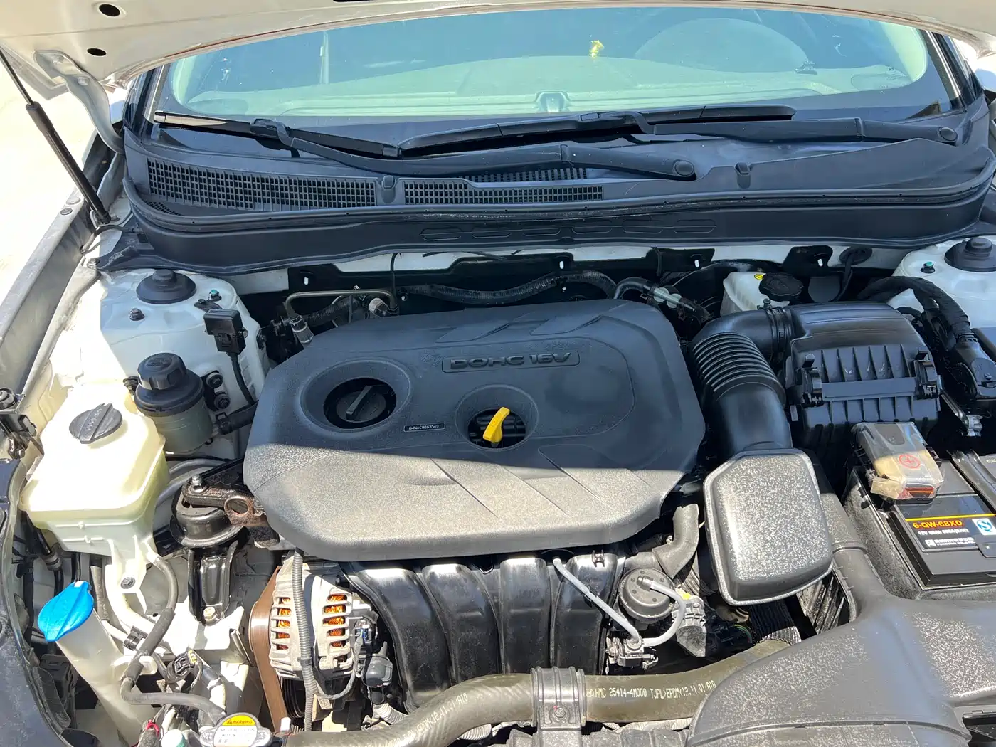 Hyundai Sonata 2013 2.0L Automatic Supreme Edition фото 28