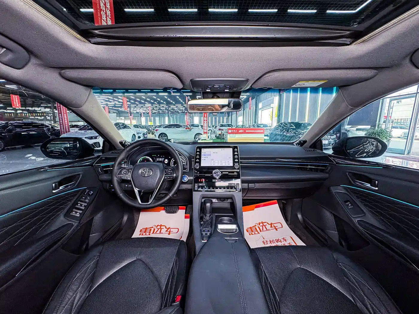 Toyota Avalon 2019 Hybrid 2.5L XLE Premium Edition China VI фото 9