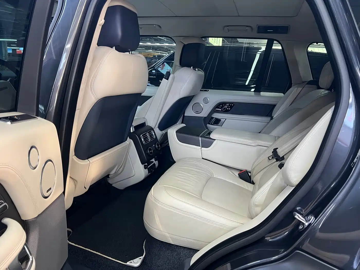 Фото 4 - Land Rover Range Rover