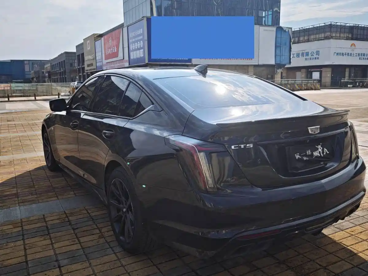 Фото 9 - Cadillac CT5