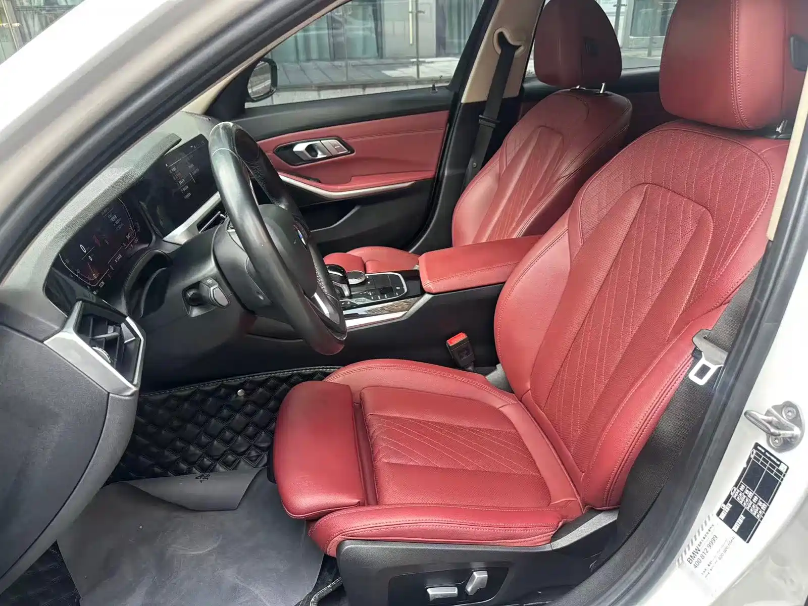 Photo 5 - BMW 3 Series