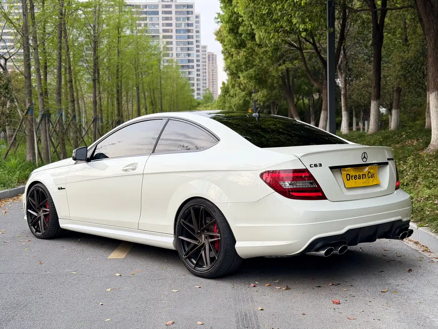 Mercedes-Benz C-Class AMG 2012 AMG C 63 Coupe Dynamic фото 3