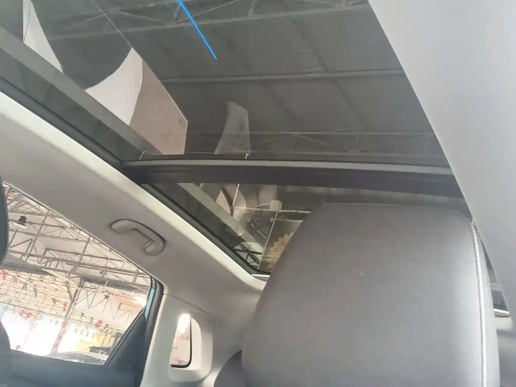 Roewe RX3 2020 2020 1.6L CVT 4G Ultra Comfort Elite
