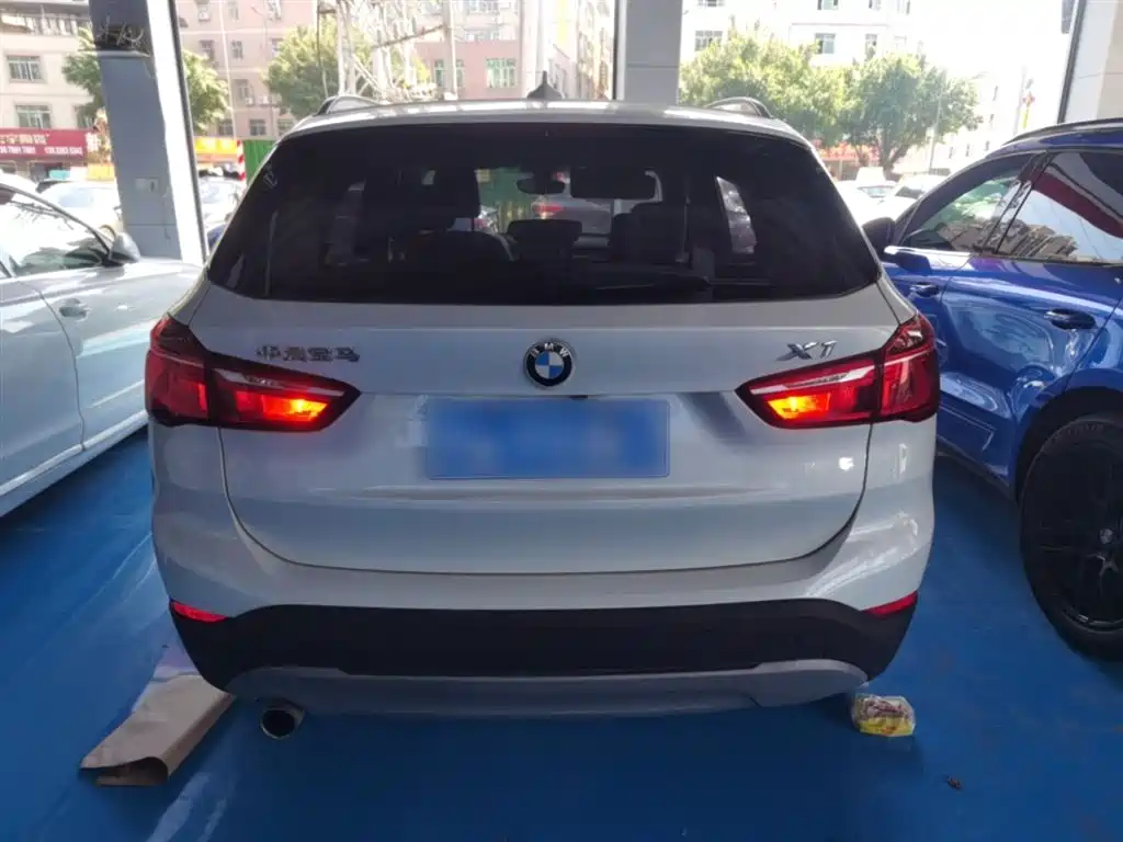 BMW X1 2016 sDrive18Li Fashion Model фото 4