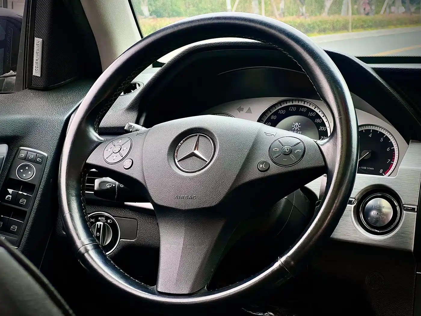 Mercedes-Benz GLK-Class (Import) 2011 GLK 300 4MATIC Luxury фото 13