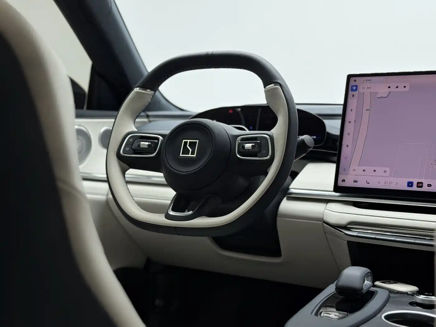 ZEEKR EXTREME KRYPTON 001