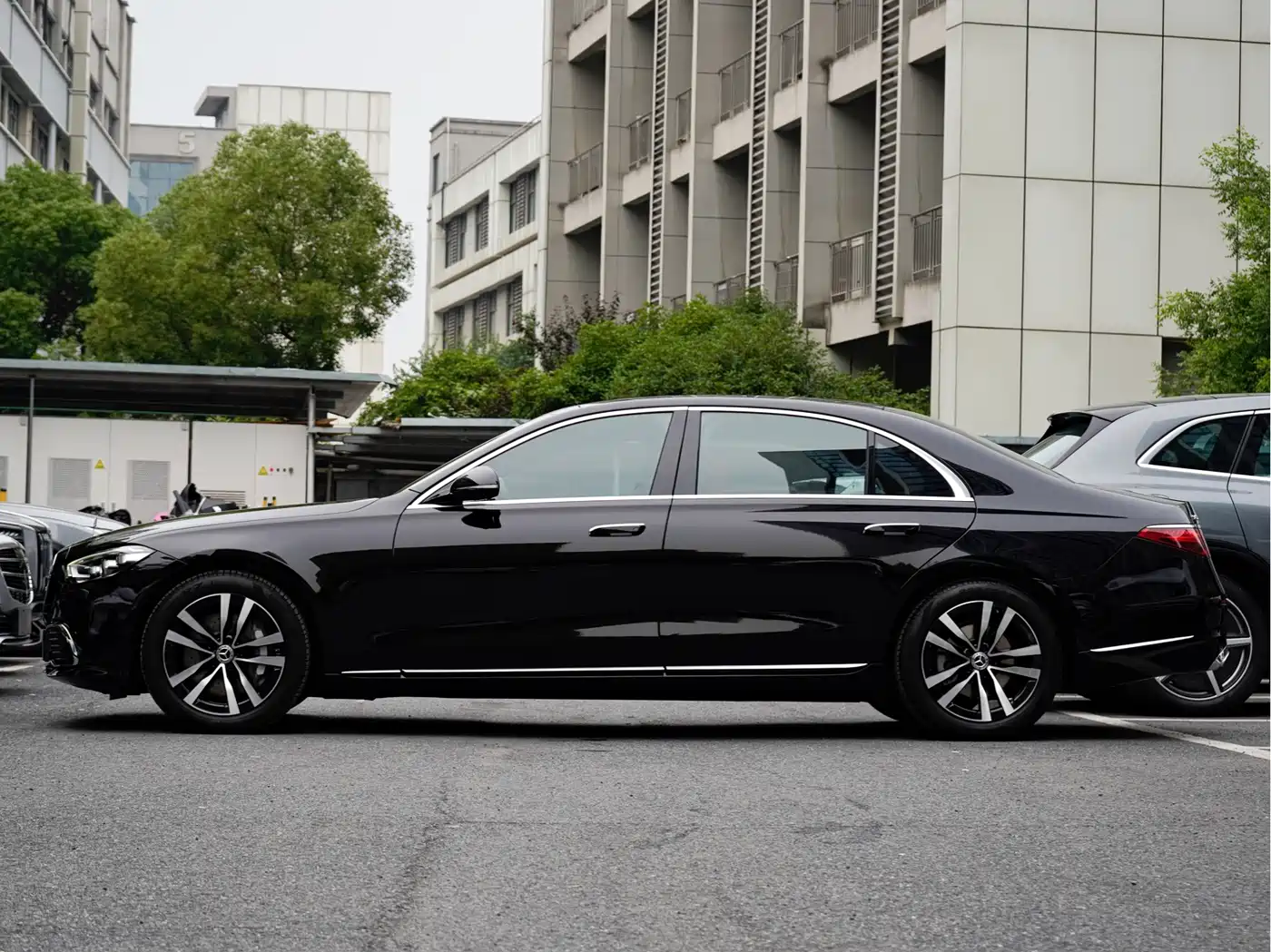 Mercedes-Benz S-Class 2026 Model S 400 L Luxury Class фото 3