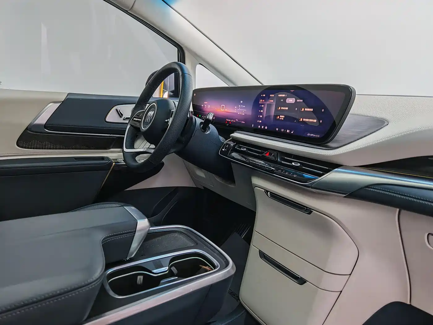 Buick Century 2023 2.0T 4-Seat Private Edition фото 10