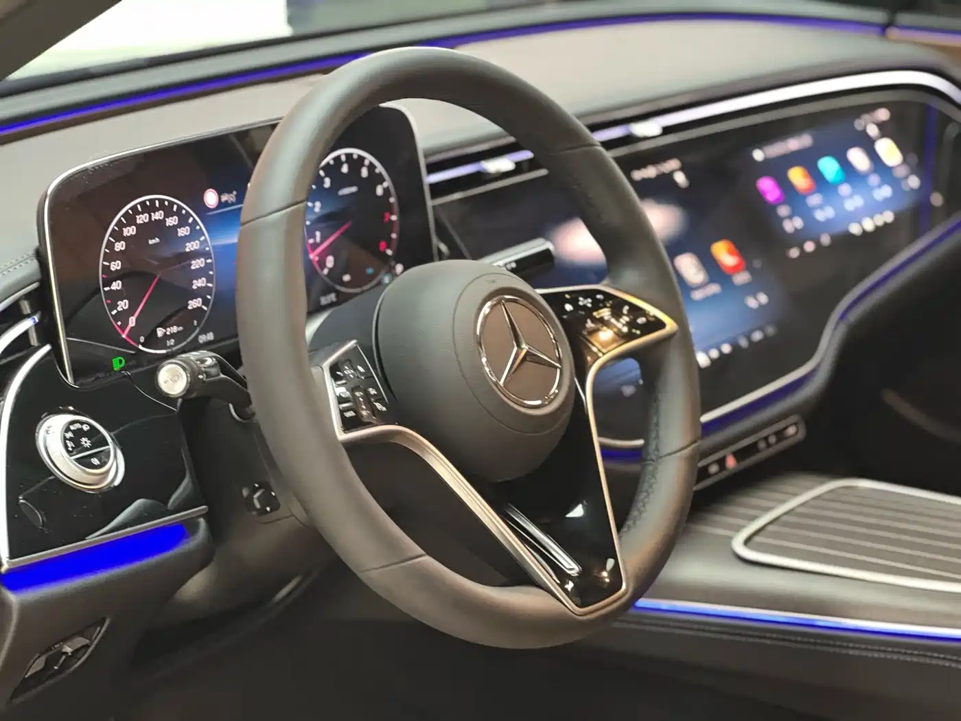 Mercedes-Benz E-Class 2026 2026 E 300 L Luxury