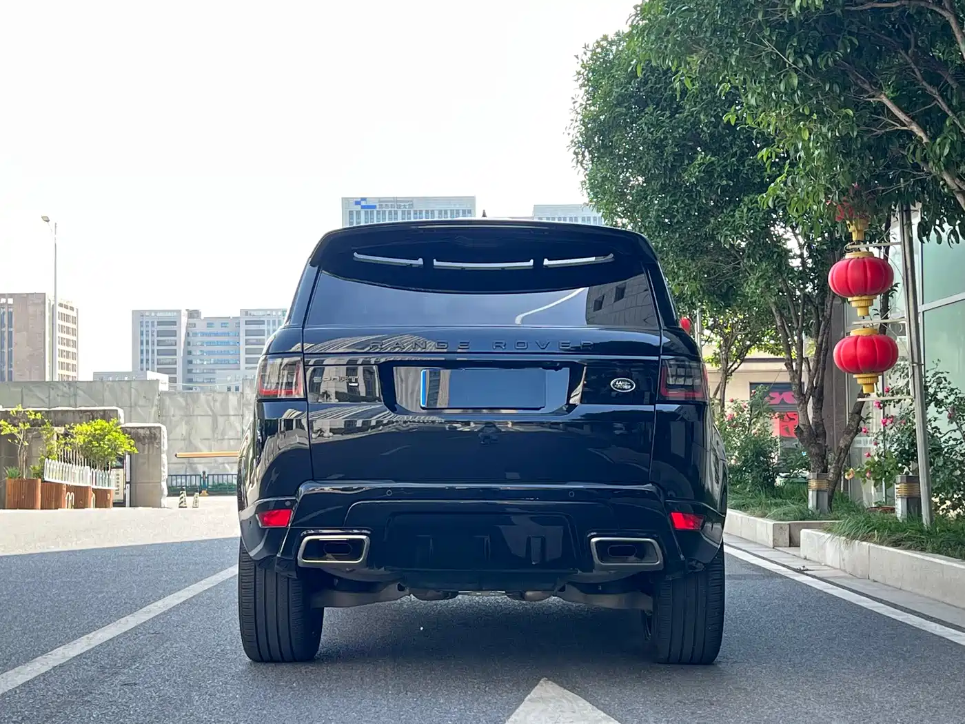 Land Rover Range Rover Sport 2021 3.0 L6 Gloss Black Edition фото 16