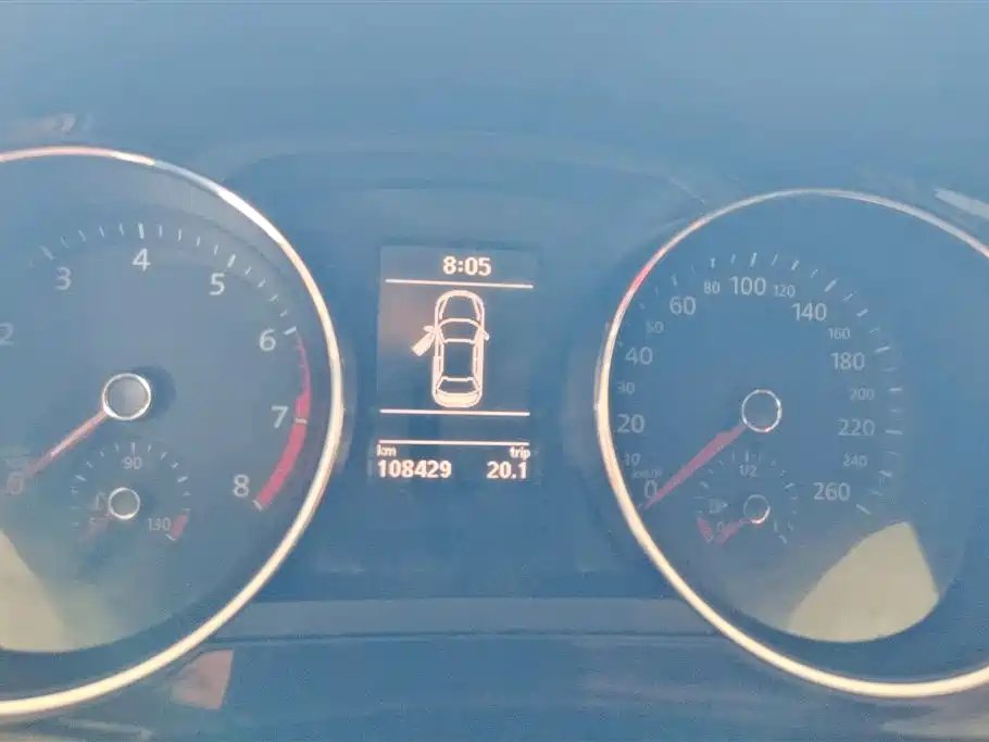 Volkswagen Sagitar 2017 180TSI Auto Exclusive Edition фото 14