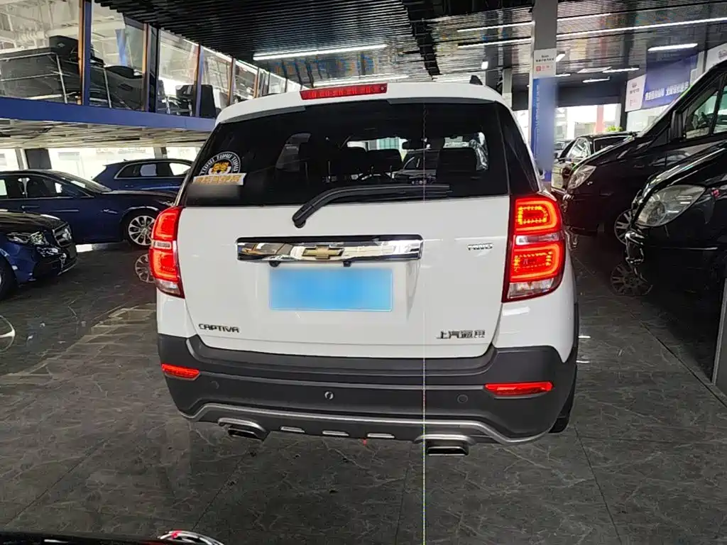 Chevrolet Captiva 2018 2015 2.4L AWD Flagship 7-Seater