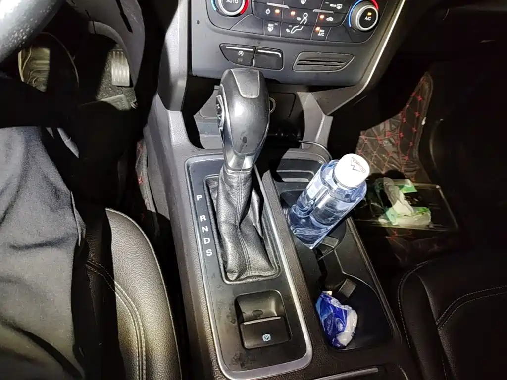 Ford Kuga 2018 2018 Facelift EcoBoost 180 FWD Boyi Edition