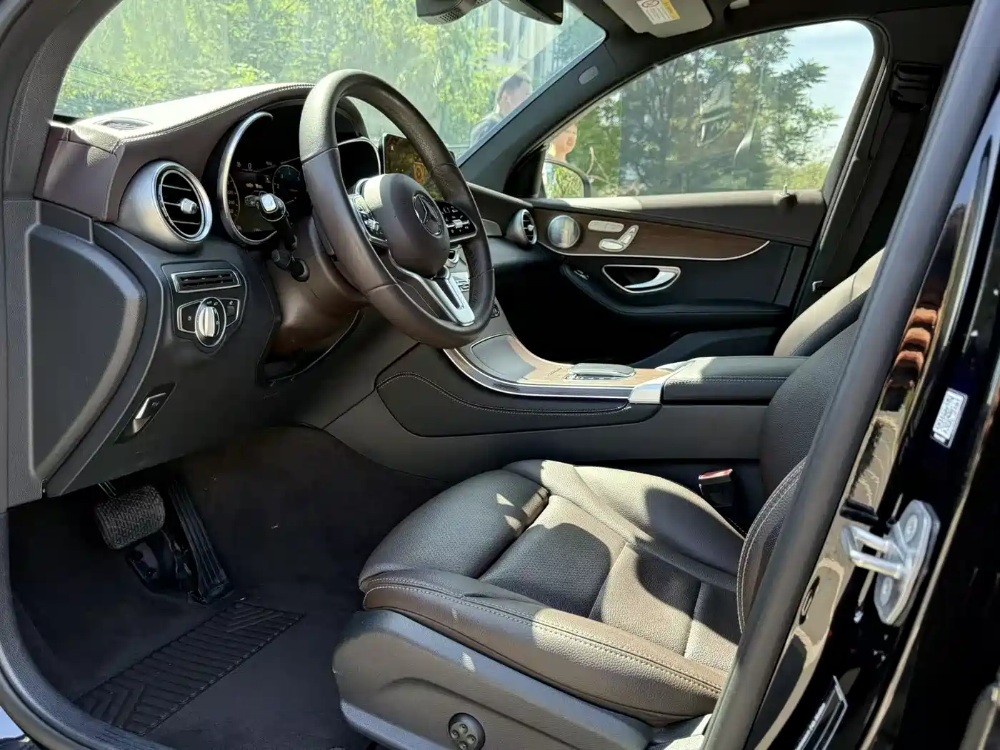 Mercedes-Benz GLC 2021 GLC 300 L 4MATIC Sporty фото 4