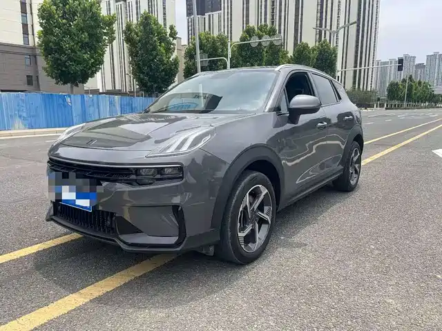Lynk & Co 06 Remix 1.5T, Plus