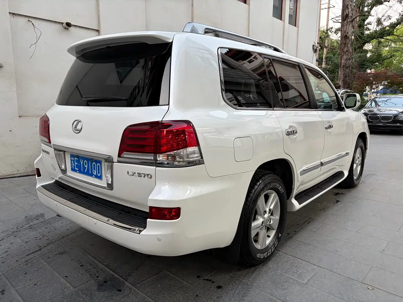 Lexus LX 2013 570 фото 4