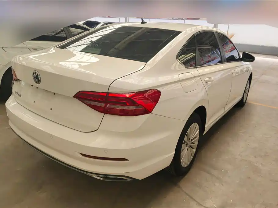 Volkswagen Lavida 2018 1.5L Automatic Comfort Version China V фото 3
