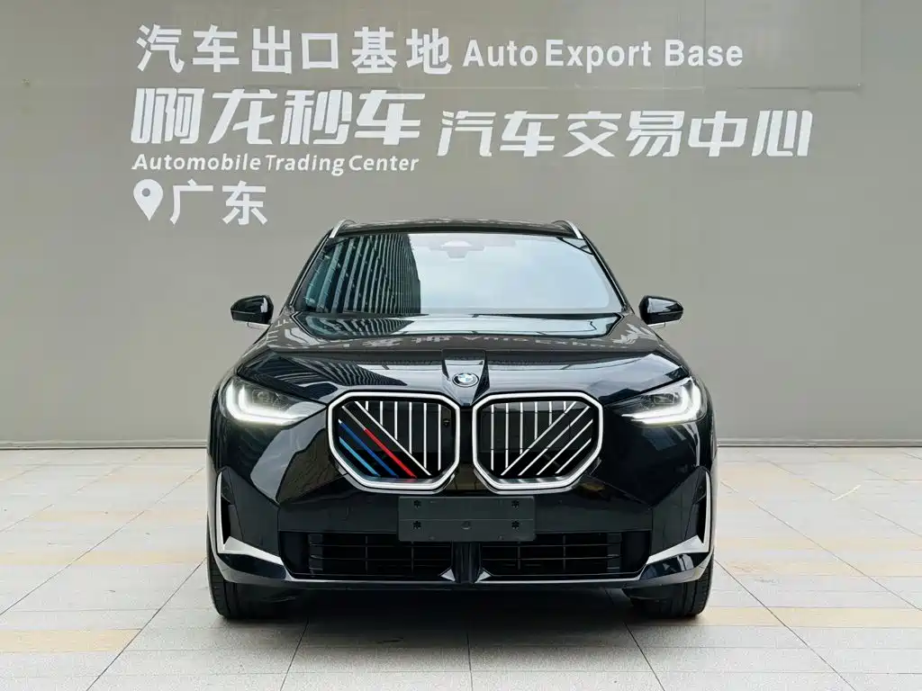 BMW X3 2026 2025 xDrive30L Leading M Sport Package
