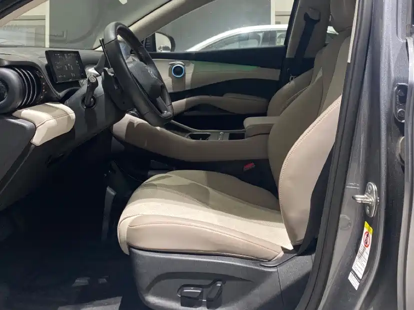 BYD Yuan PLUS 2025 Smart Drive 510KM Surpass Edition фото 9