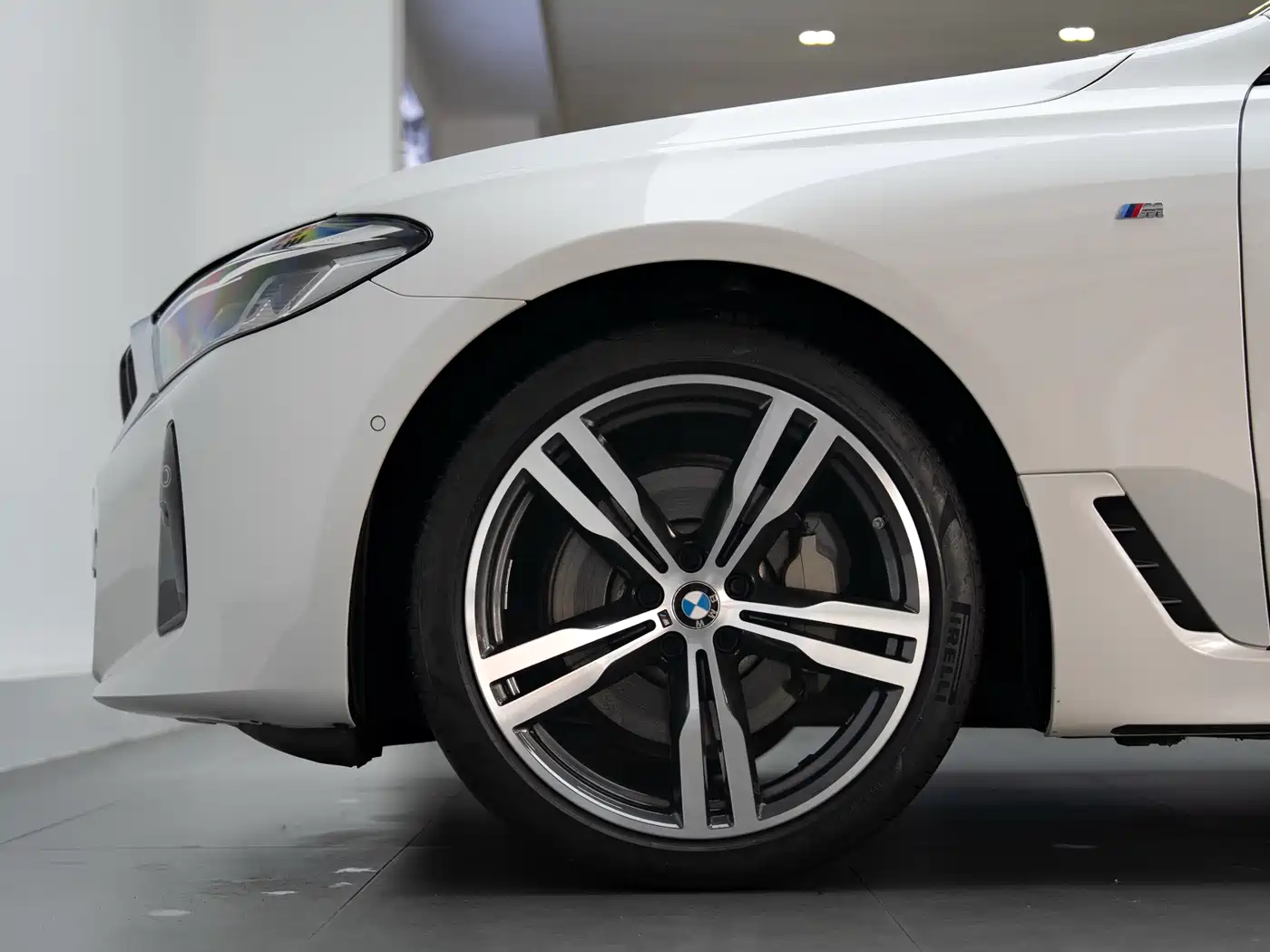BMW 6 Series GT 2022 Model 630i M Sport Package фото 9
