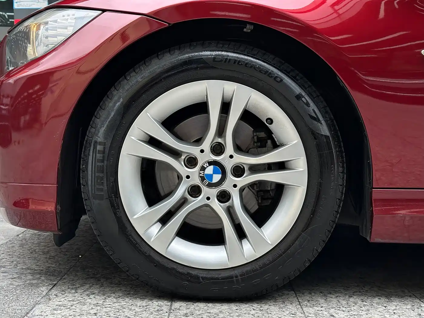 BMW 3 Series (Import) 2012 318i Leading фото 18