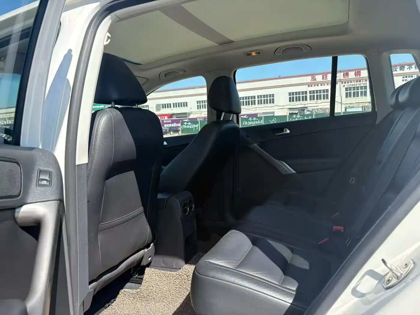 Volkswagen Tiguan 2012 1.8TSI Automatic 2WD Brilliance Edition фото 11