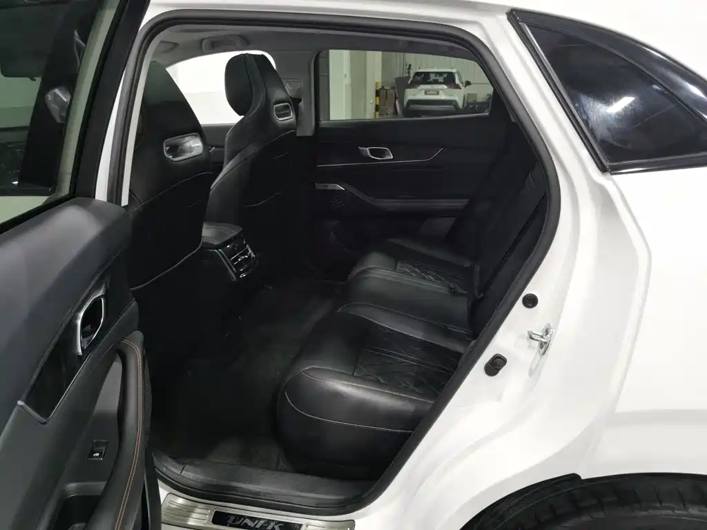 Changan UNI-K 2022 2021 2.0T Premium