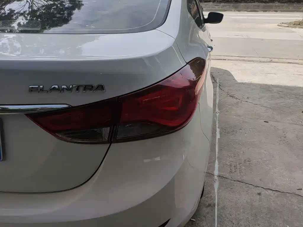 Hyundai Langdong 2017 2016 1.6L Automatic Premium Edition