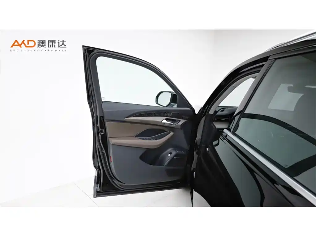 Audi Q6 2024 45 TFSI quattro Qi Yun Yu Lin Package 7-seater фото 11