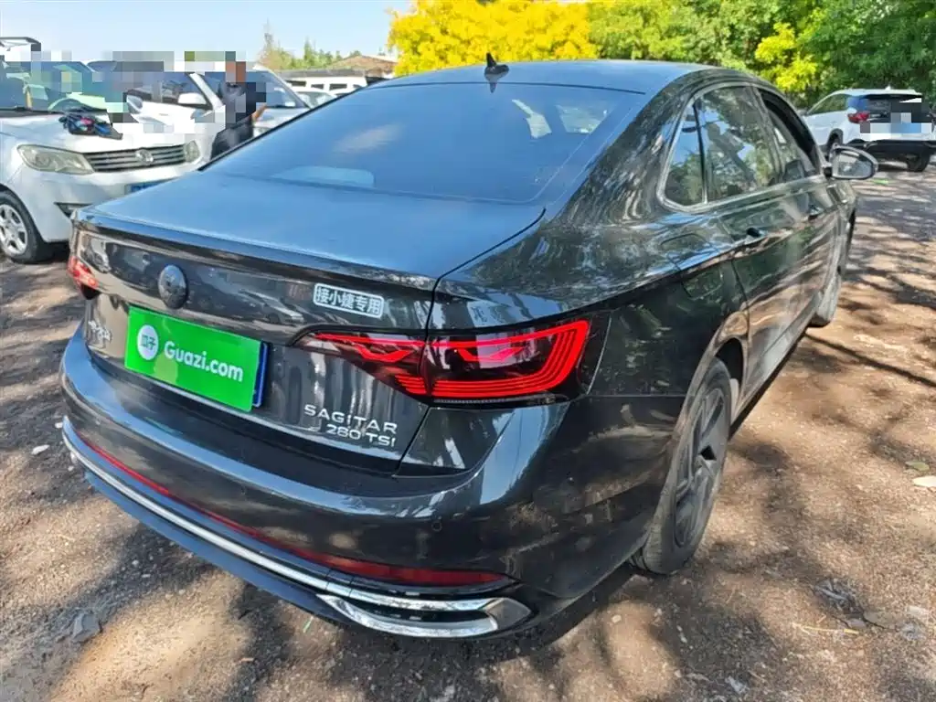 Volkswagen Sagitar 2023 280TSI DSG Surpass Plus Edition фото 7