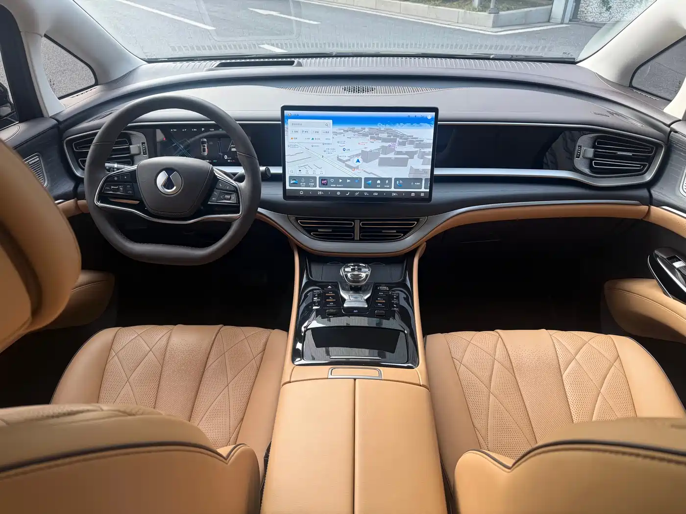 Denza D9 2024 DM-i 980 AWD Prestige фото 20