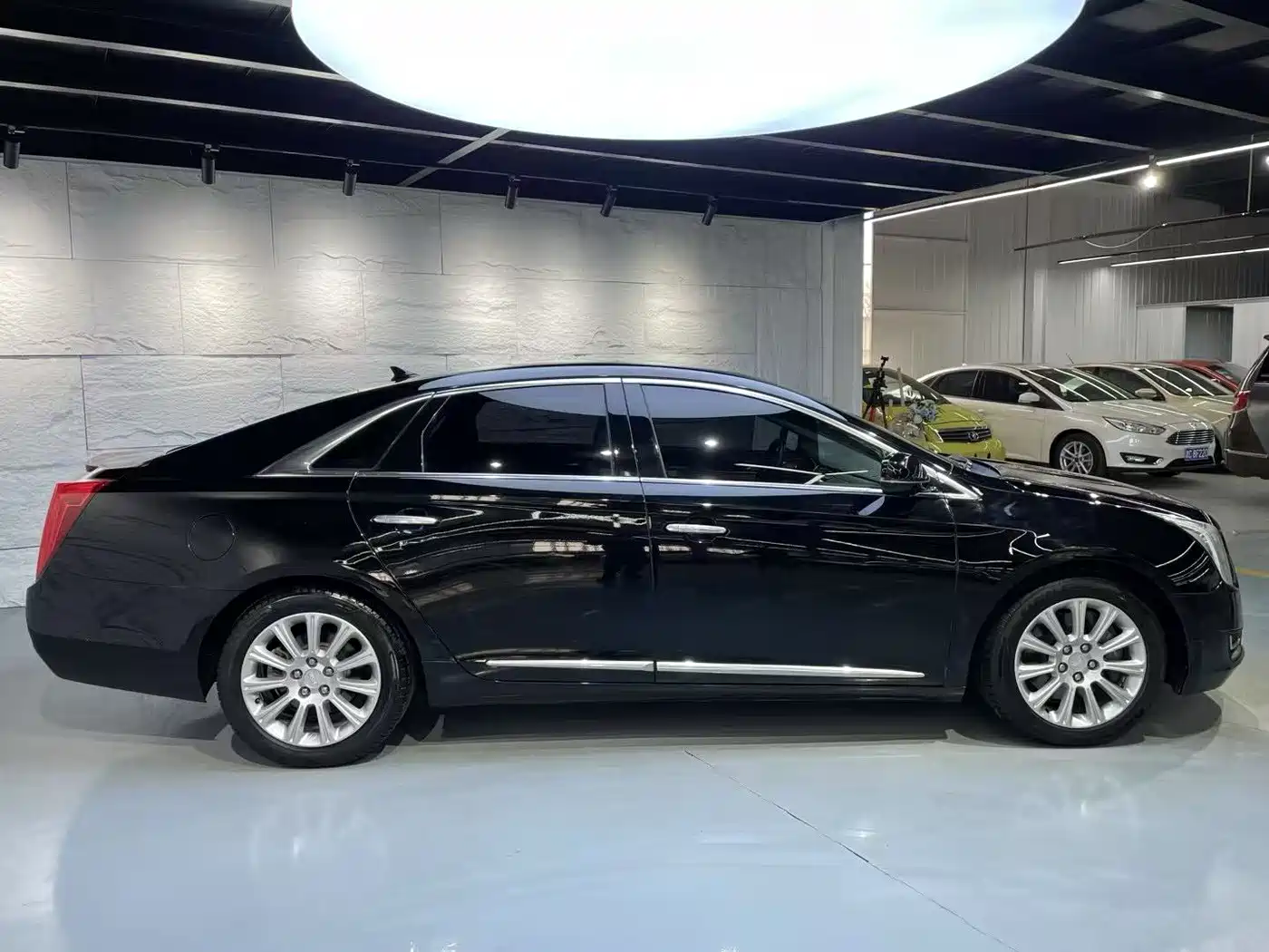 Cadillac XTS 2015 28T Elite фото 4