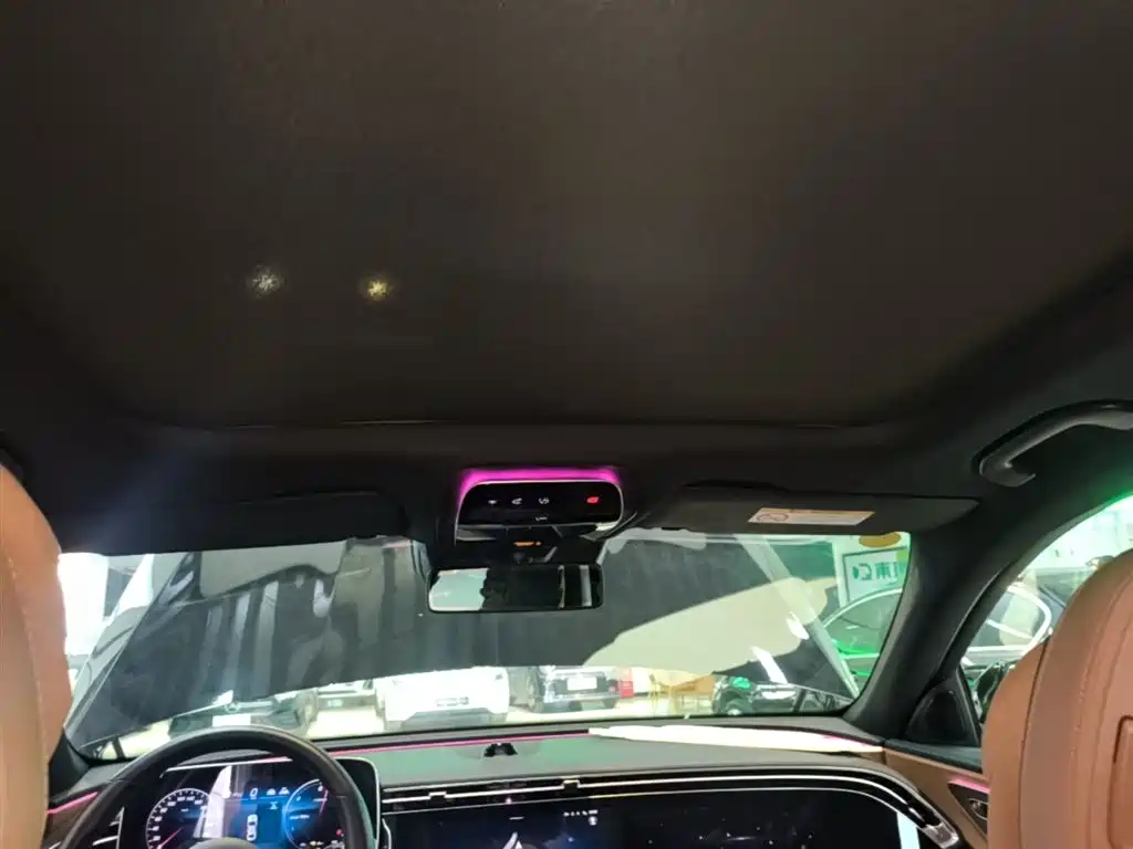 Mercedes-Benz E-Class New Energy 2024 E 350 e L Plug-in Hybrid Sedan фото 18