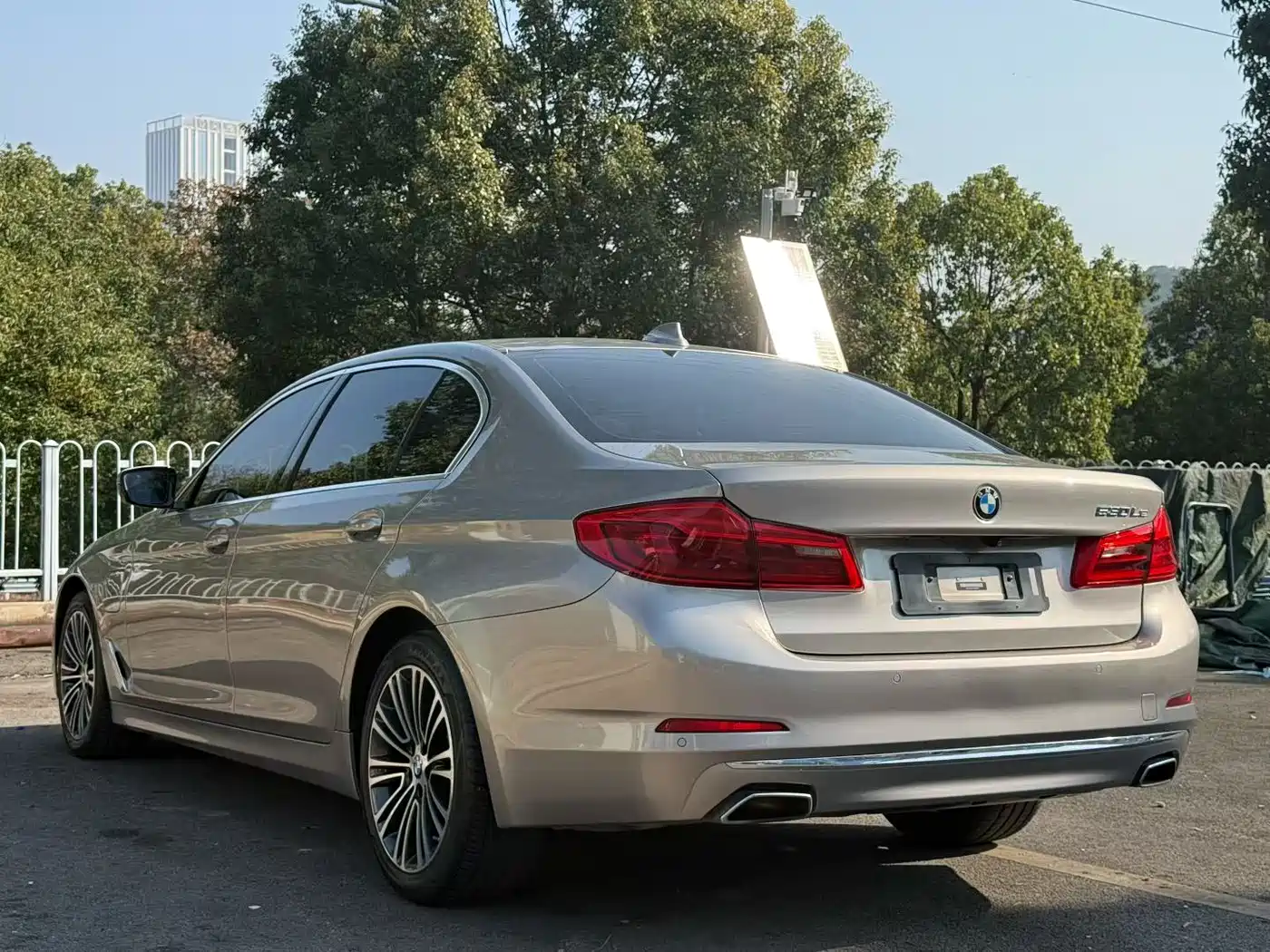 BMW 5 SERIES NEW ENERGY