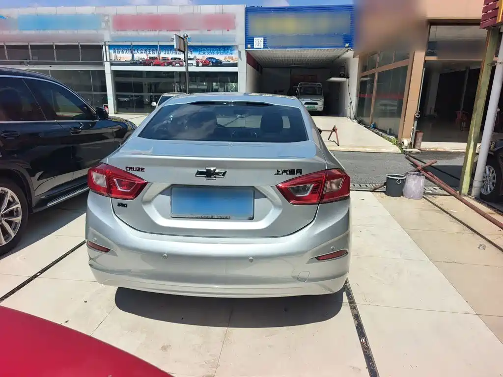 Chevrolet Cruze 2019 2018 Redline 320 Automatic Pioneer Edition