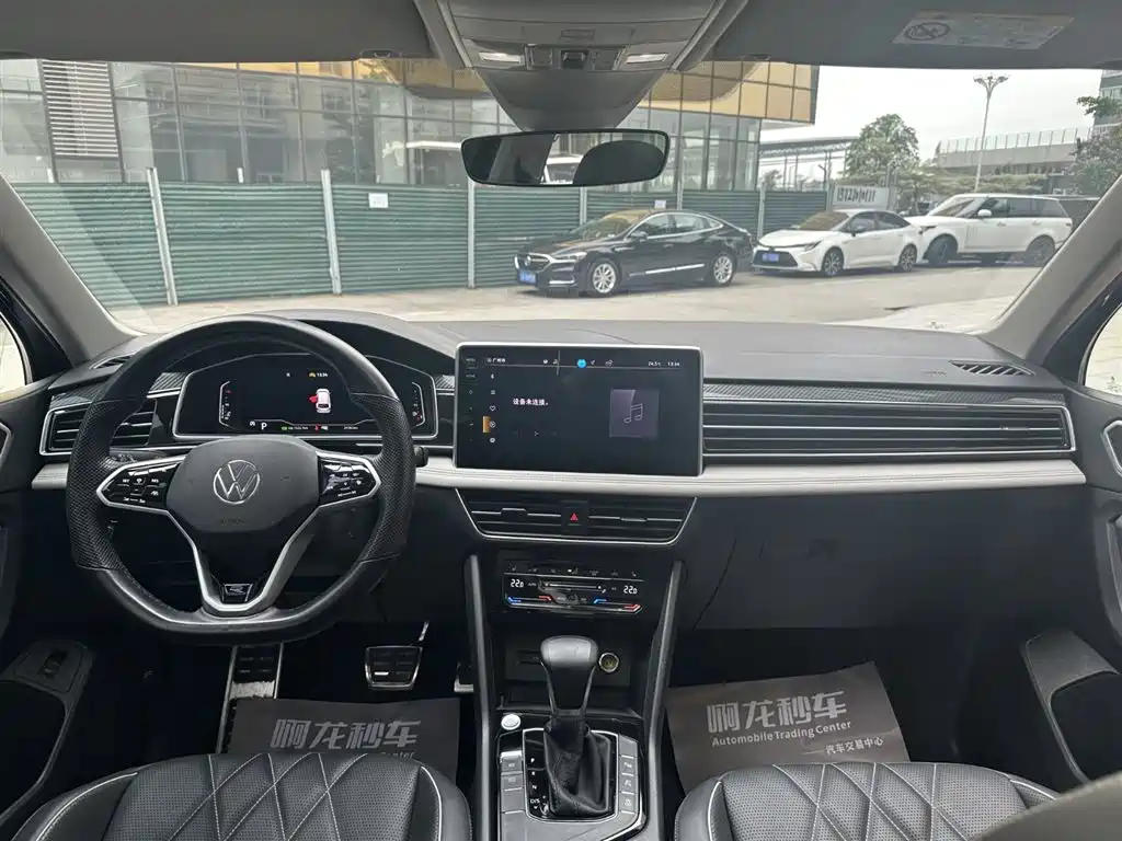 Volkswagen Tiguan L 2023 330TSI Auto 2WD R-Line Premium Edition фото 13