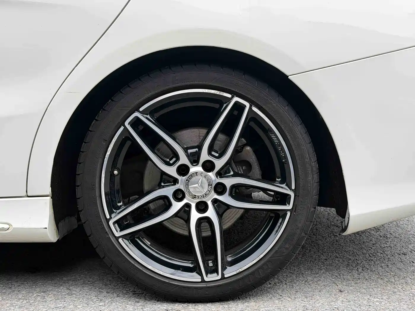 Mercedes-Benz CLA (Import) 2016 CLA 220 4MATIC фото 12