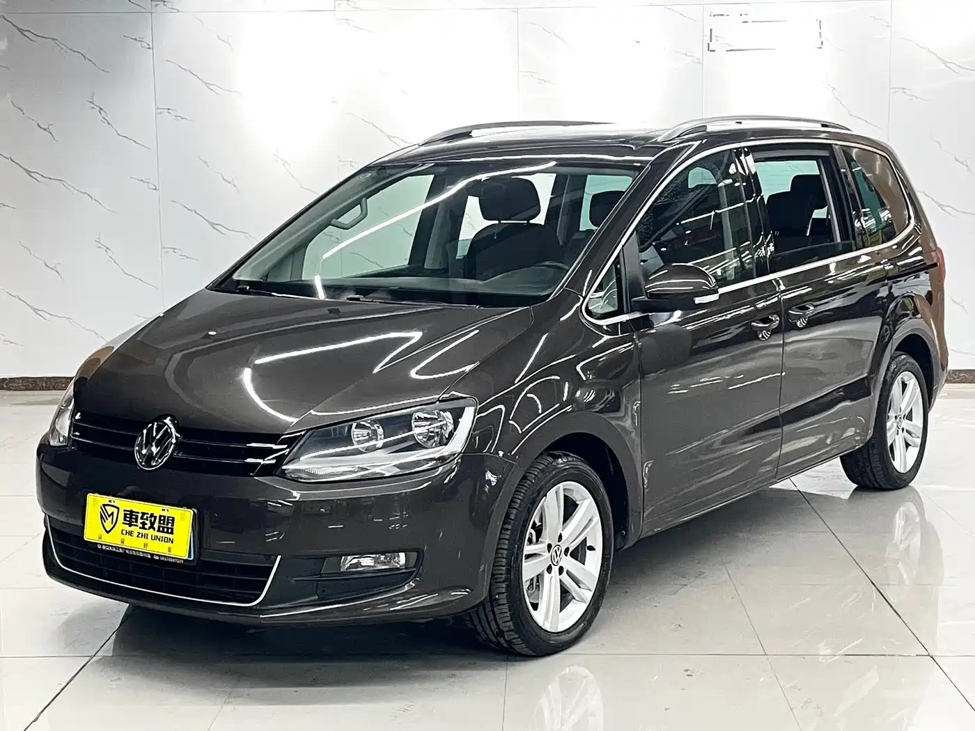 Volkswagen Sharan 2018 380TSI Comfort 7-Seater