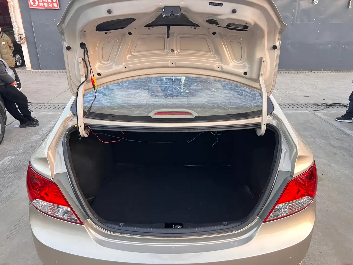 Hyundai Verna 2014 1.4L Automatic Smart GLS фото 25